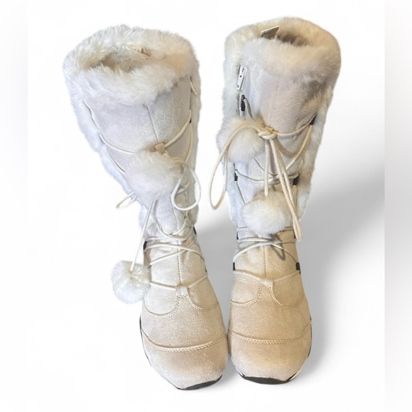 American Eagle Shoes - American Eagle Faux Fur Lined Winter Boots Size 10